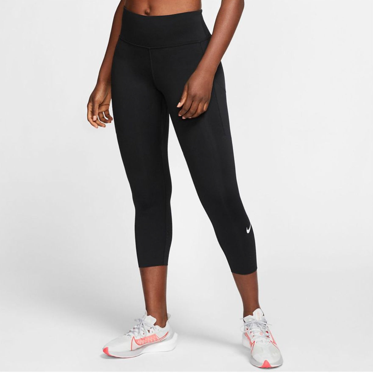 Women's Nike Epic Luxe Crop – Box Basics