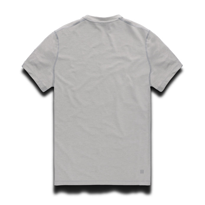 
                  
                    Men's Ten Thousand Versatile Shirt 2.0
                  
                