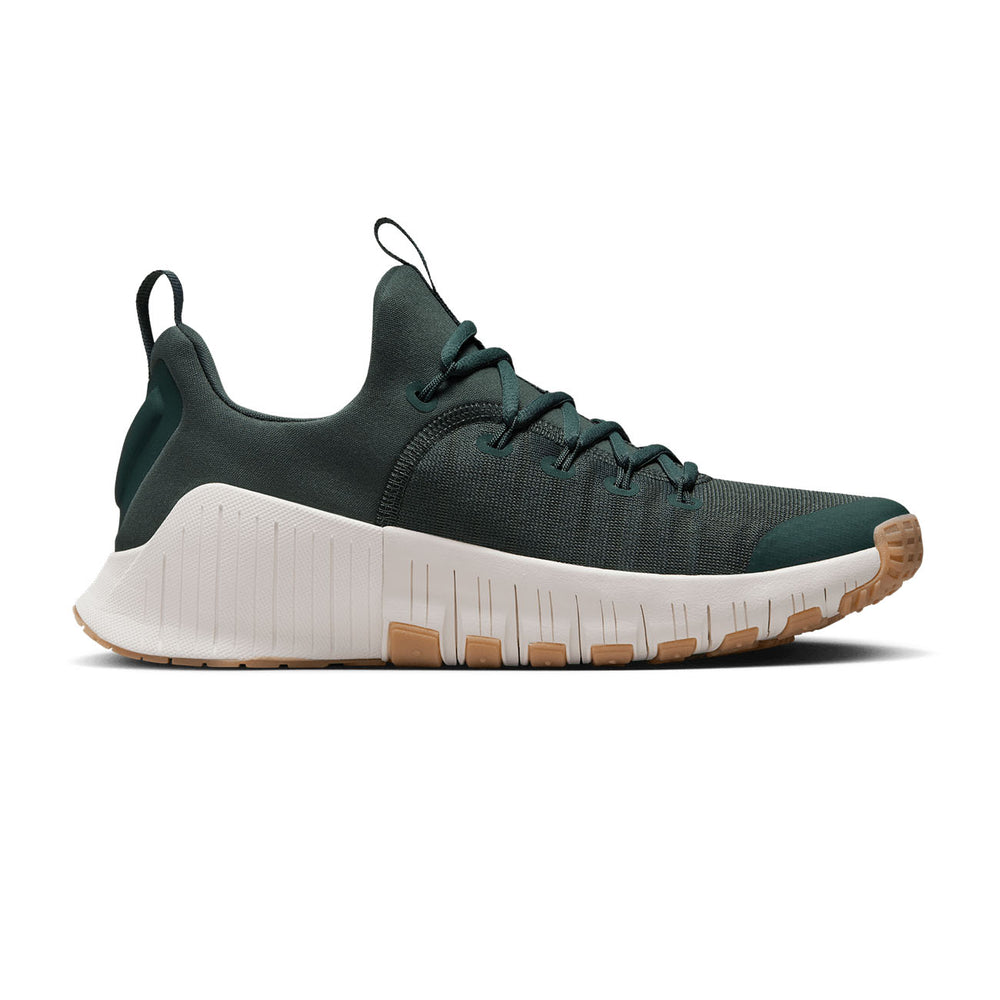 
                  
                    Women's Nike Free Metcon 6
                  
                